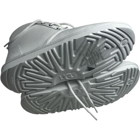 UGG Winter Cold Weather Kids Neumel ll Sz 4 NWOT Boots - Picture 7 of 10